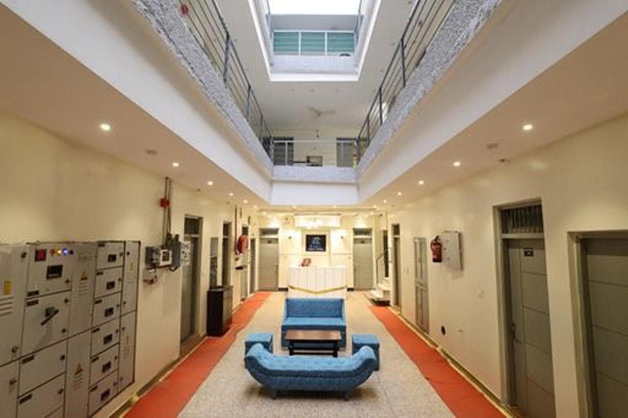 ניו דלהי Amrit Hotel מראה חיצוני תמונה